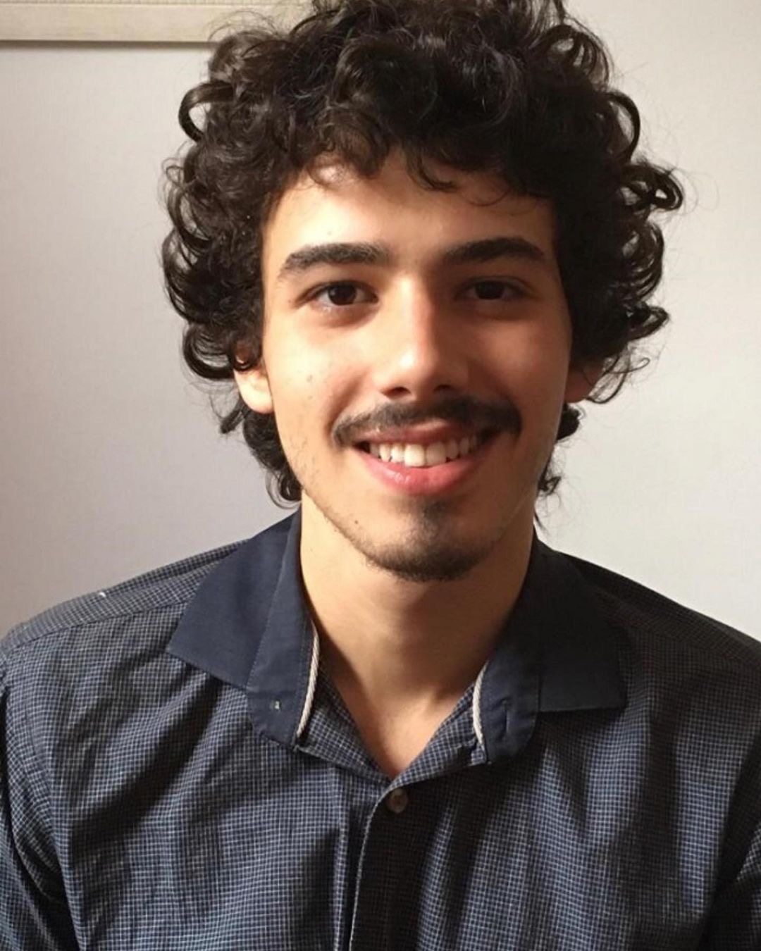 De Volta aos Quinze agora é UMA SÉRIE NETFLIX! Conheça o elenco Depois Dos Quinze De Volta aos Quinze agora é UMA SÉRIE NETFLIX! Conheça o elenco Depois Dos Quinze