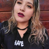 Lari Batalha